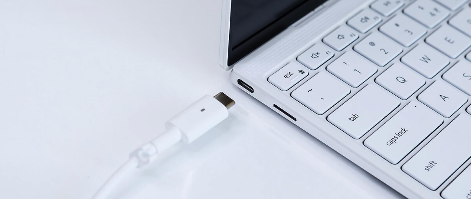 USB Type C - новият стандарт за зарядно на лаптоп